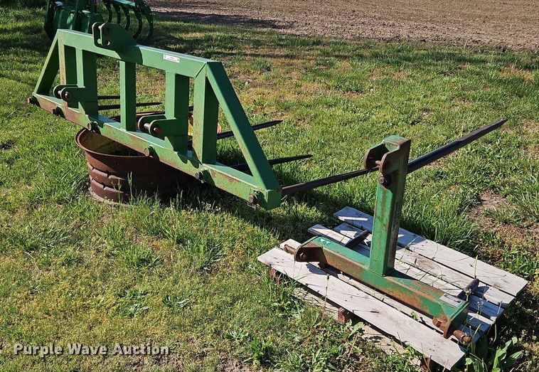 image for item EI3740 (2) three point bale spears
