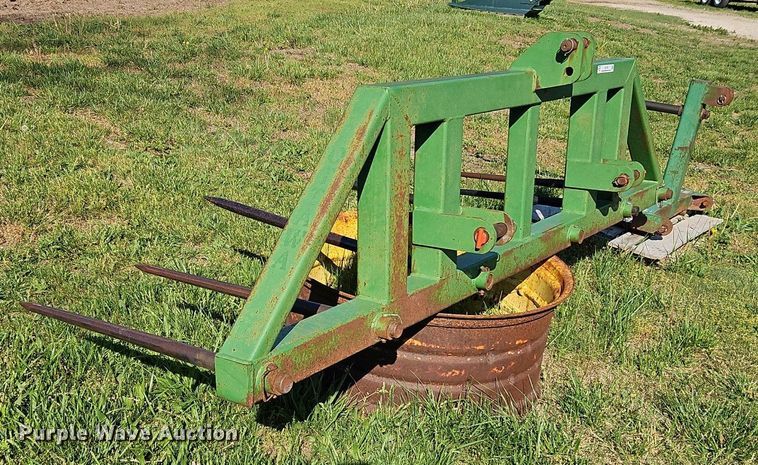 image for item EI3740 (2) three point bale spears