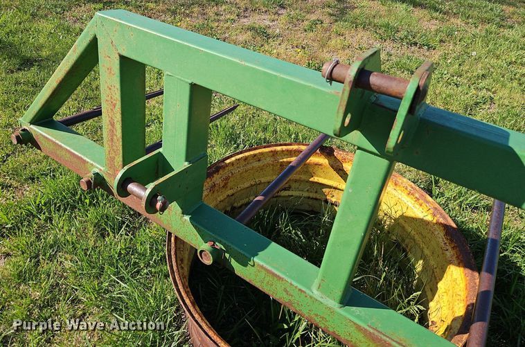 image for item EI3740 (2) three point bale spears