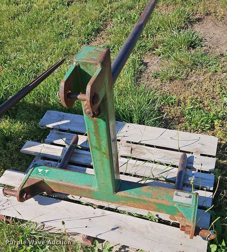 image for item EI3740 (2) three point bale spears