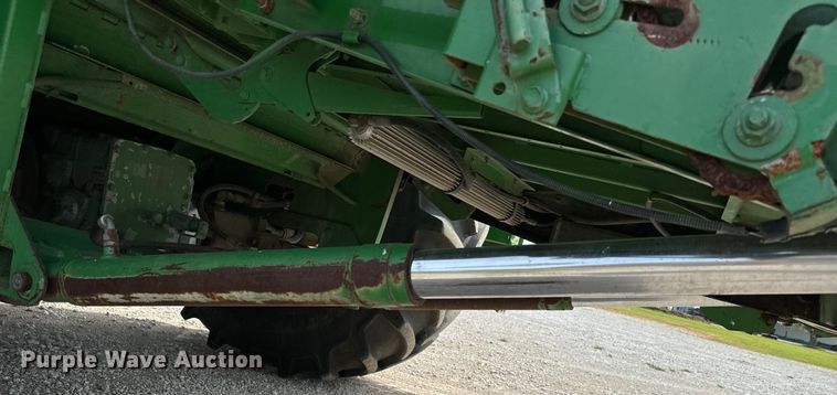 image for item EJ0389 2006 John Deere 9760 STS RWA combine