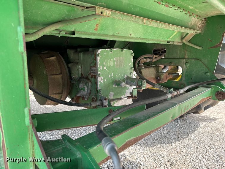 image for item EJ0389 2006 John Deere 9760 STS RWA combine