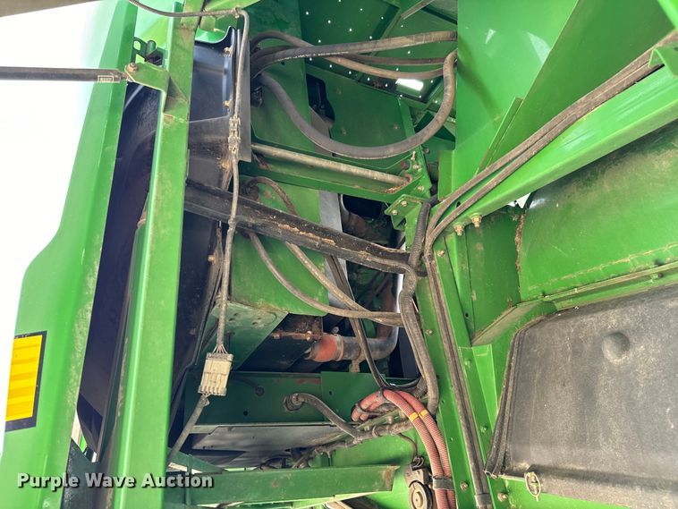 image for item EJ0389 2006 John Deere 9760 STS RWA combine