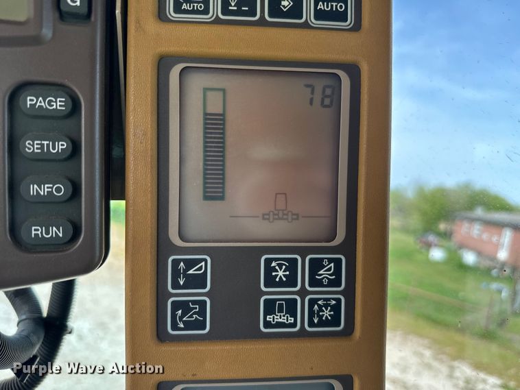 image for item EJ0389 2006 John Deere 9760 STS RWA combine