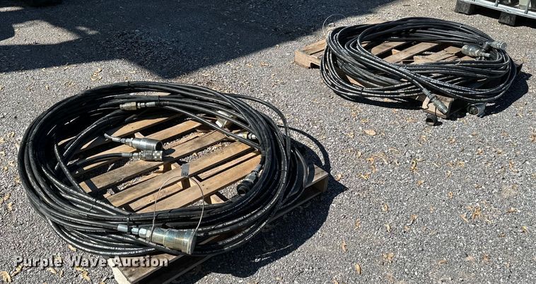 image for item EJ0537 (8) 40'L hydraulic hoses