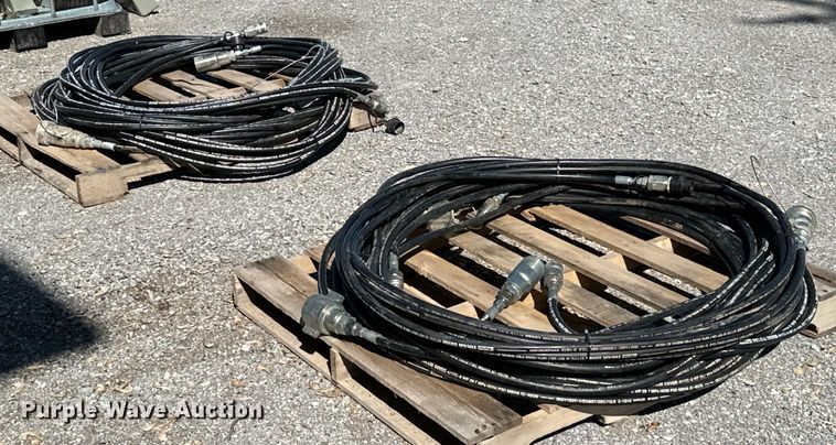 image for item EJ0537 (8) 40'L hydraulic hoses
