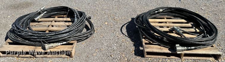 image for item EJ0537 (8) 40'L hydraulic hoses