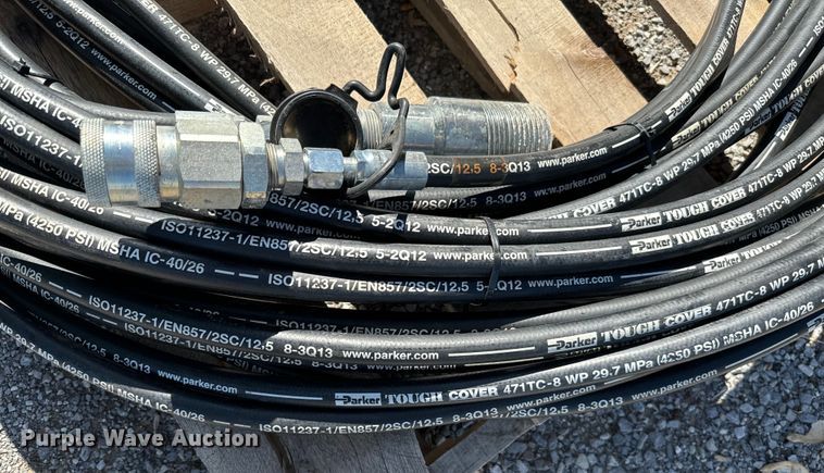 image for item EJ0537 (8) 40'L hydraulic hoses