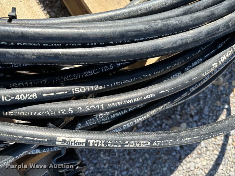 image for item EJ0537 (8) 40'L hydraulic hoses