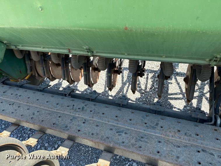 image for item EJ0552 John Deere 8350 grain drill