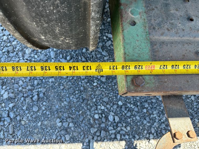 image for item EJ0552 John Deere 8350 grain drill