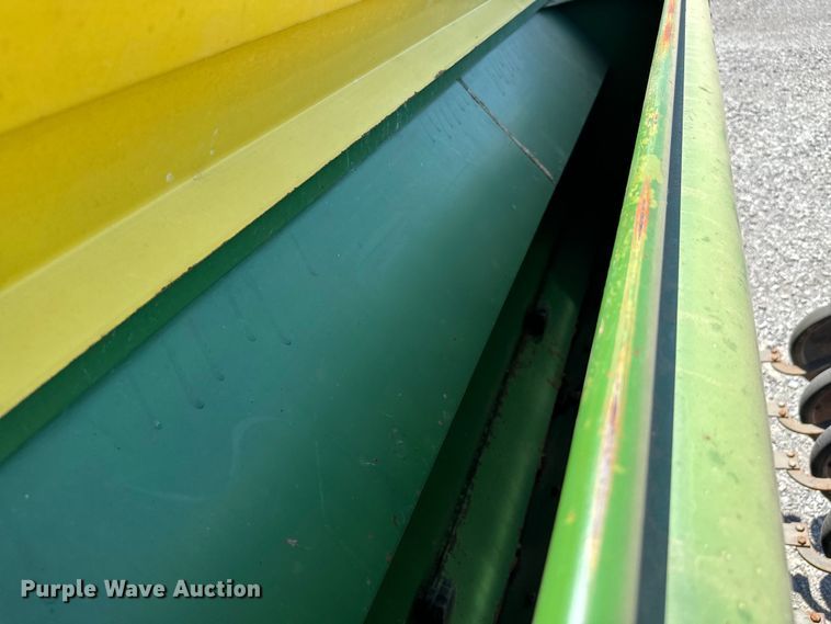 image for item EJ0552 John Deere 8350 grain drill