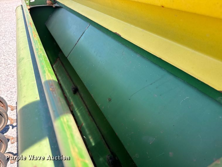 image for item EJ0552 John Deere 8350 grain drill