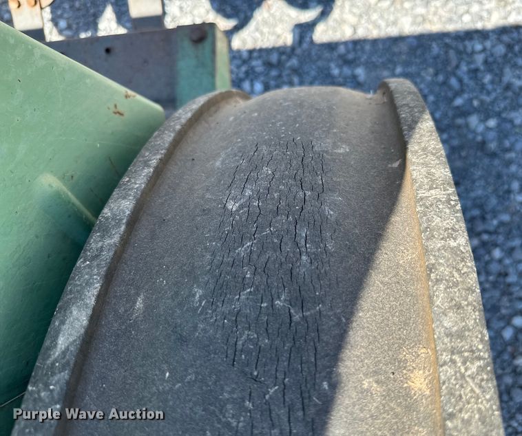 image for item EJ0552 John Deere 8350 grain drill