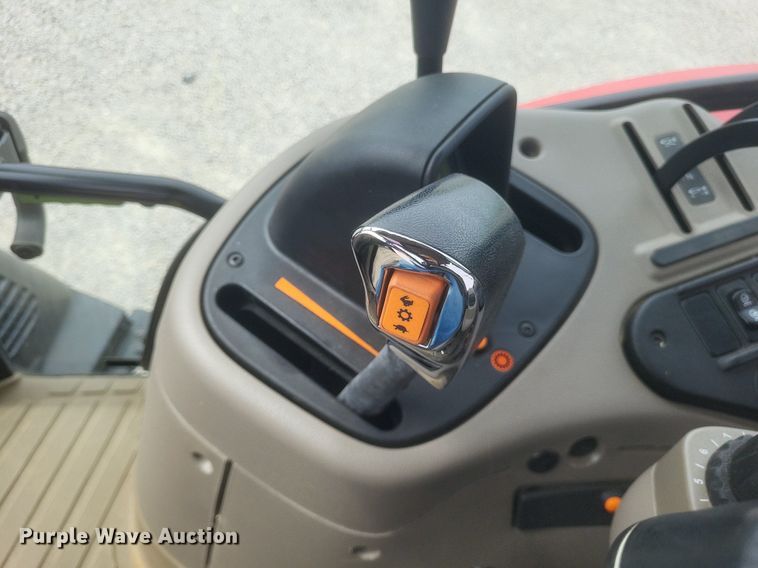 image for item EJ7946 2020 Case IH Maxxum 125 MFWD tractor