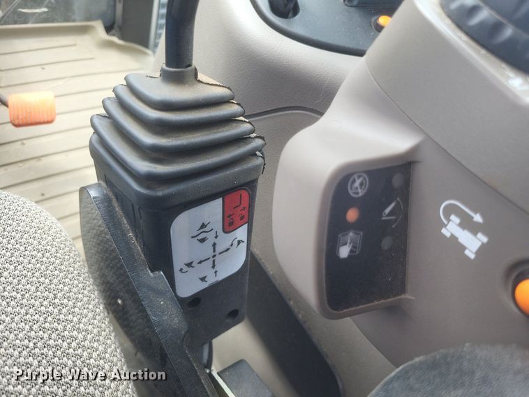 image for item EJ7946 2020 Case IH Maxxum 125 MFWD tractor