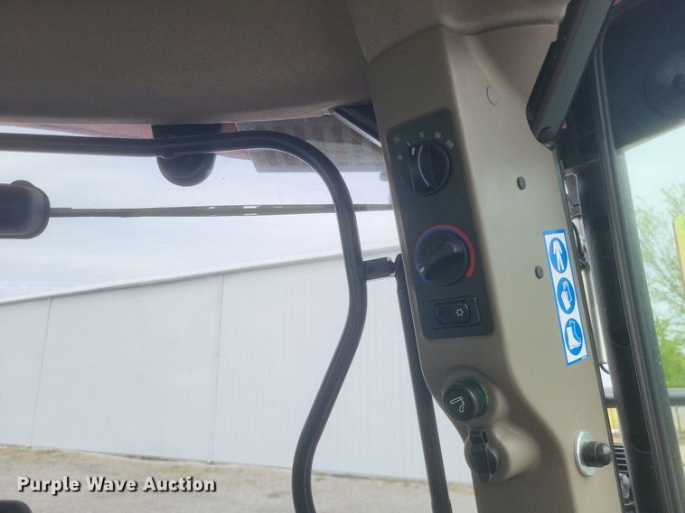 image for item EJ7946 2020 Case IH Maxxum 125 MFWD tractor