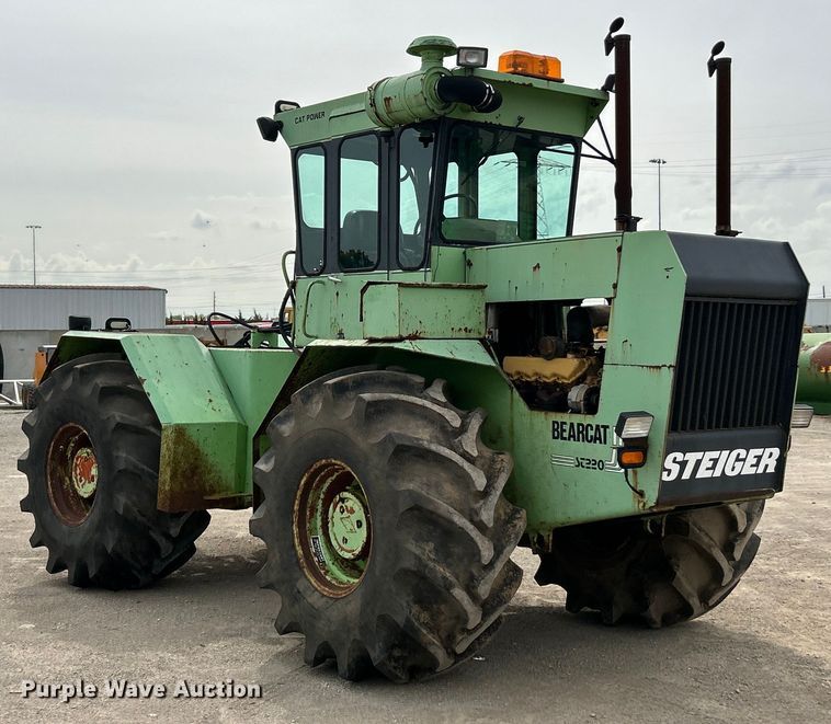image for item EK4471 Steiger Bearcat III ST220  4WD tractor