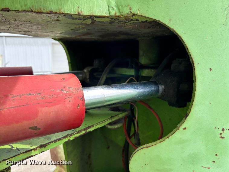 image for item EK4471 Steiger Bearcat III ST220  4WD tractor