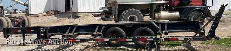 image for item LD9413 1999 Behnke sprayer trailer