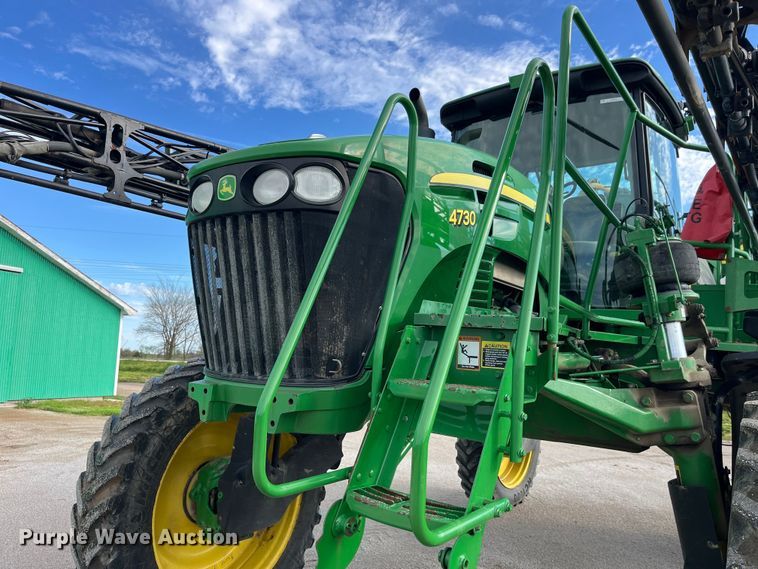 image for item LD9435 2008 John Deere  4730 sprayer