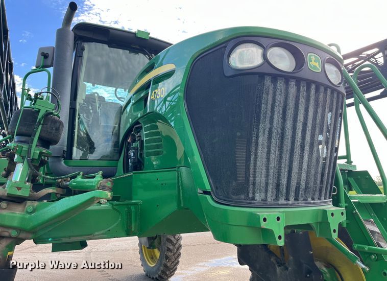 image for item LD9435 2008 John Deere  4730 sprayer