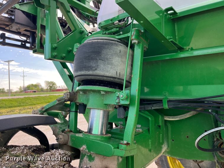 image for item LD9435 2008 John Deere  4730 sprayer