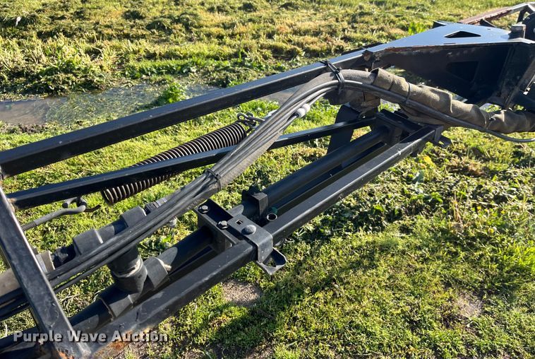 image for item LD9435 2008 John Deere  4730 sprayer