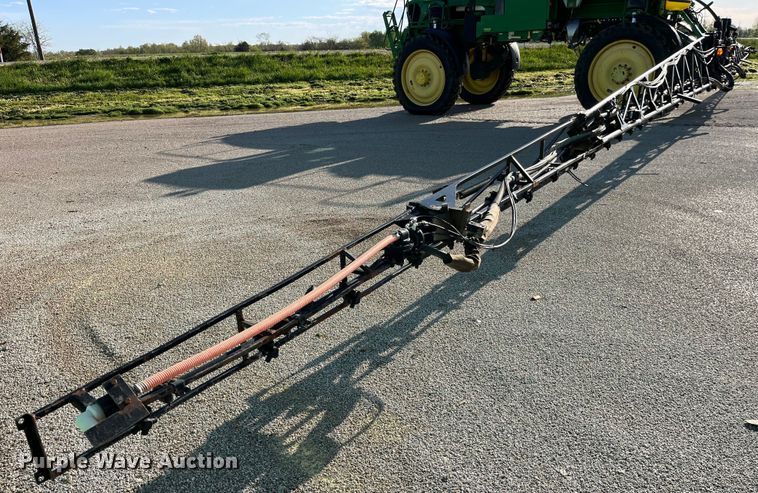 image for item LD9435 2008 John Deere  4730 sprayer