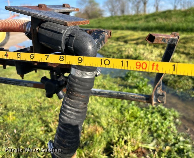 image for item LD9435 2008 John Deere  4730 sprayer