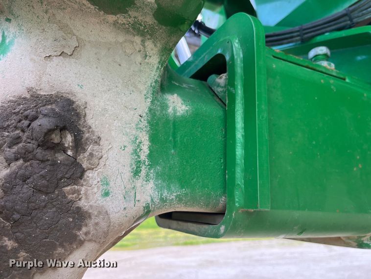 image for item LD9435 2008 John Deere  4730 sprayer