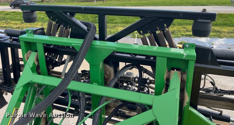 image for item LD9435 2008 John Deere  4730 sprayer