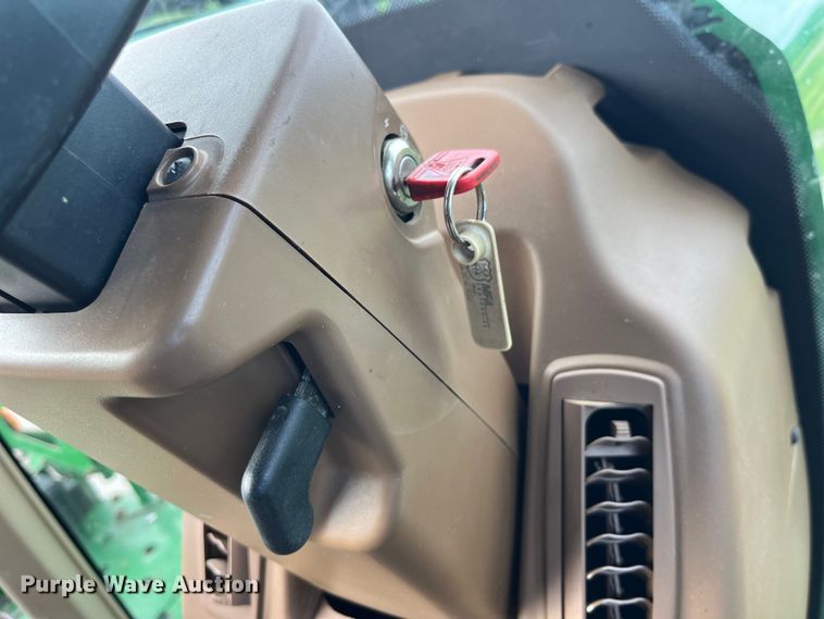 image for item LD9435 2008 John Deere  4730 sprayer