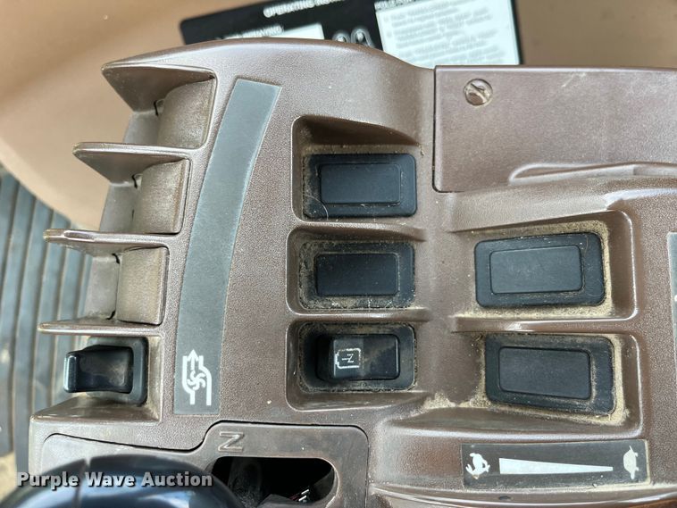 image for item LD9435 2008 John Deere  4730 sprayer