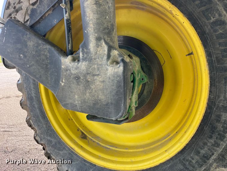 image for item LD9435 2008 John Deere  4730 sprayer