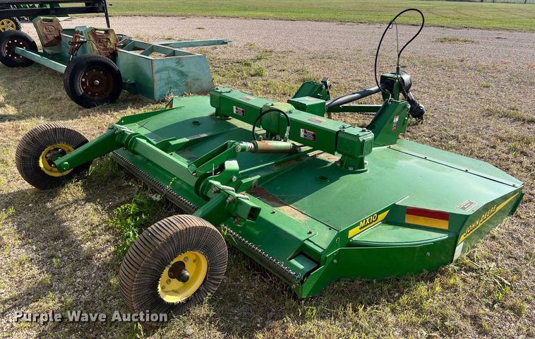image for item LU9833 John Deere MX10 rotary mower