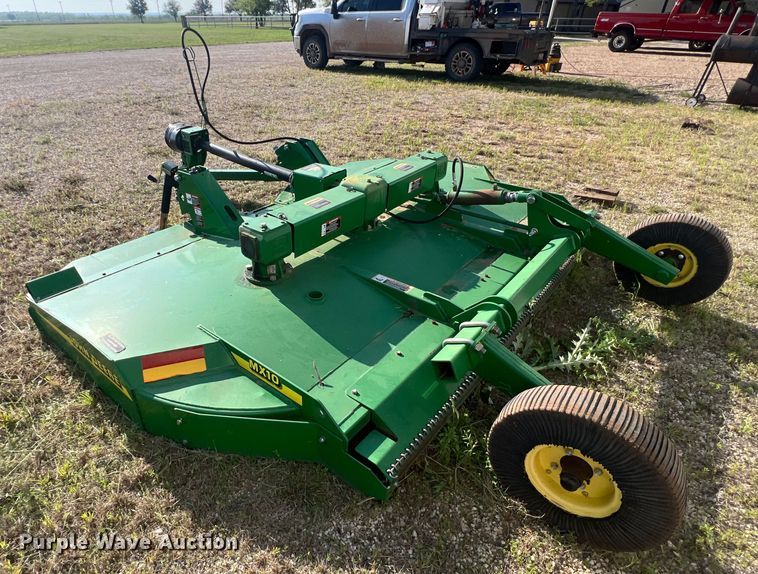 image for item LU9833 John Deere MX10 rotary mower