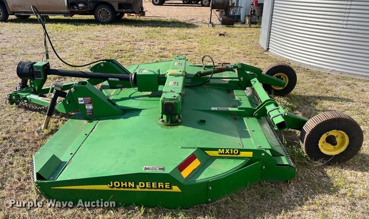 image for item LU9833 John Deere MX10 rotary mower
