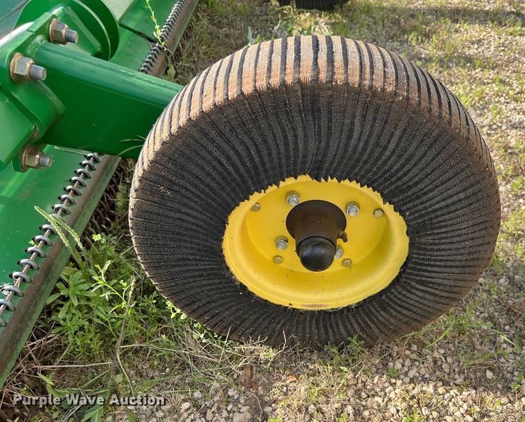 image for item LU9833 John Deere MX10 rotary mower