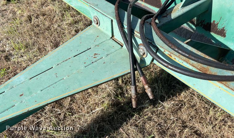 image for item LU9834 Box blade