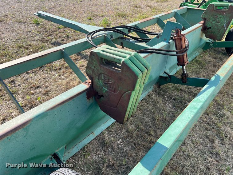 image for item LU9834 Box blade