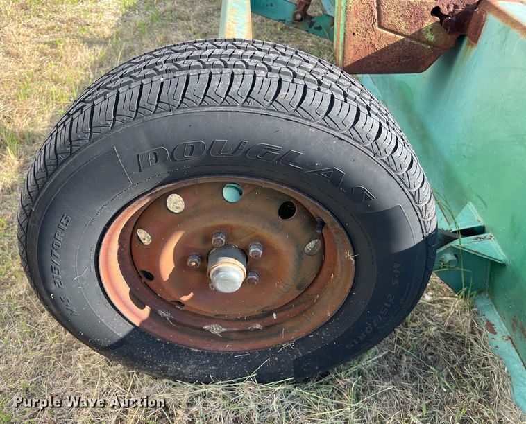 image for item LU9834 Box blade