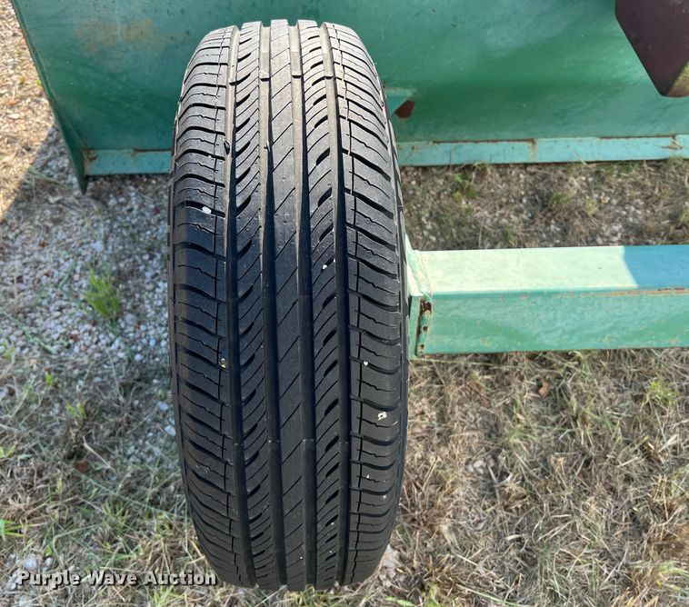 image for item LU9834 Box blade