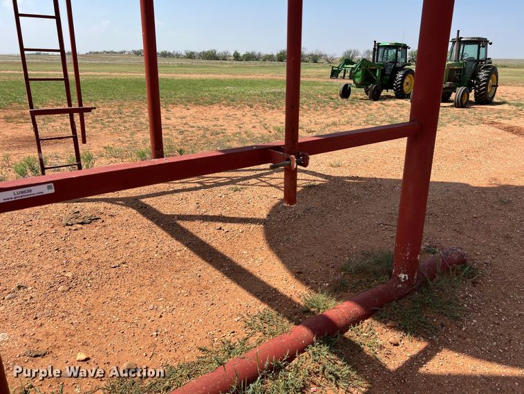 image for item LU9838 Feed storage bin