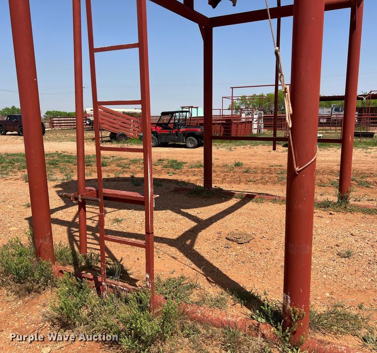 image for item LU9838 Feed storage bin