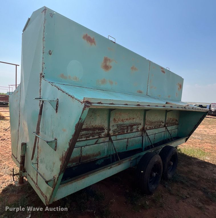 image for item LU9840 Creep feeder