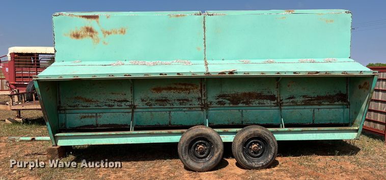 image for item LU9840 Creep feeder