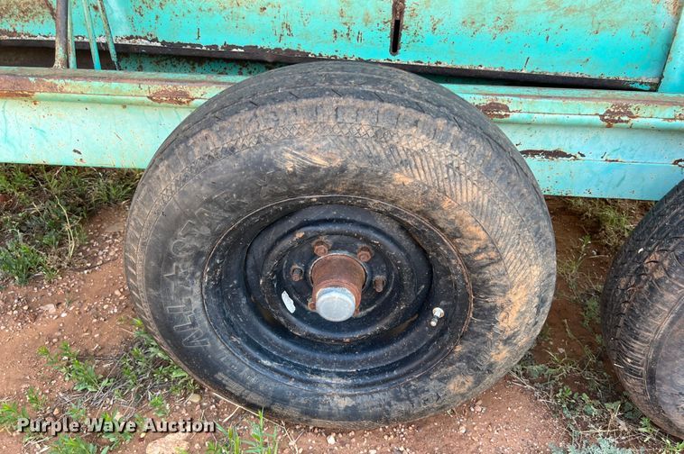 image for item LU9840 Creep feeder