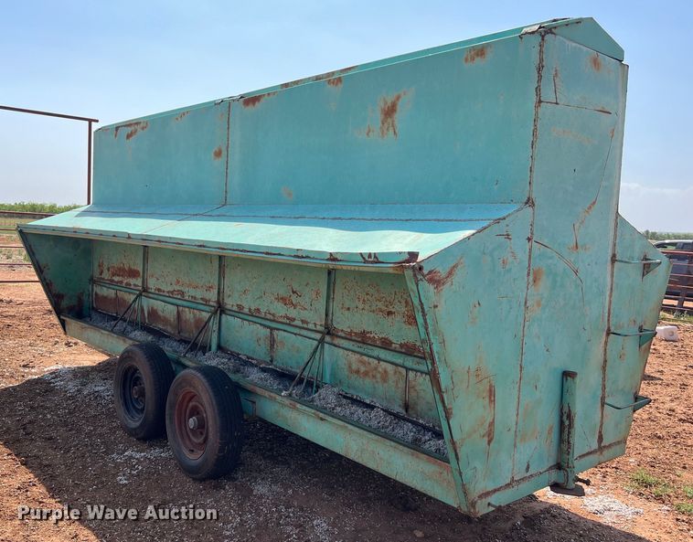 image for item LU9841 Creep feeder