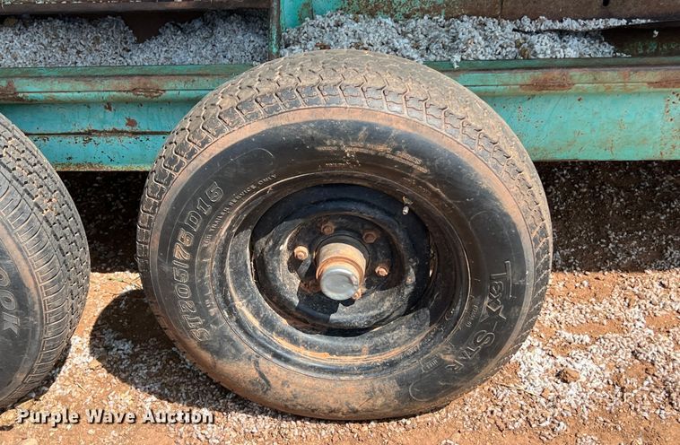 image for item LU9841 Creep feeder